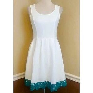ModCloth Doe & Rae Pleated White Teal Green Crochet Trim Sleeveless Dress NEW